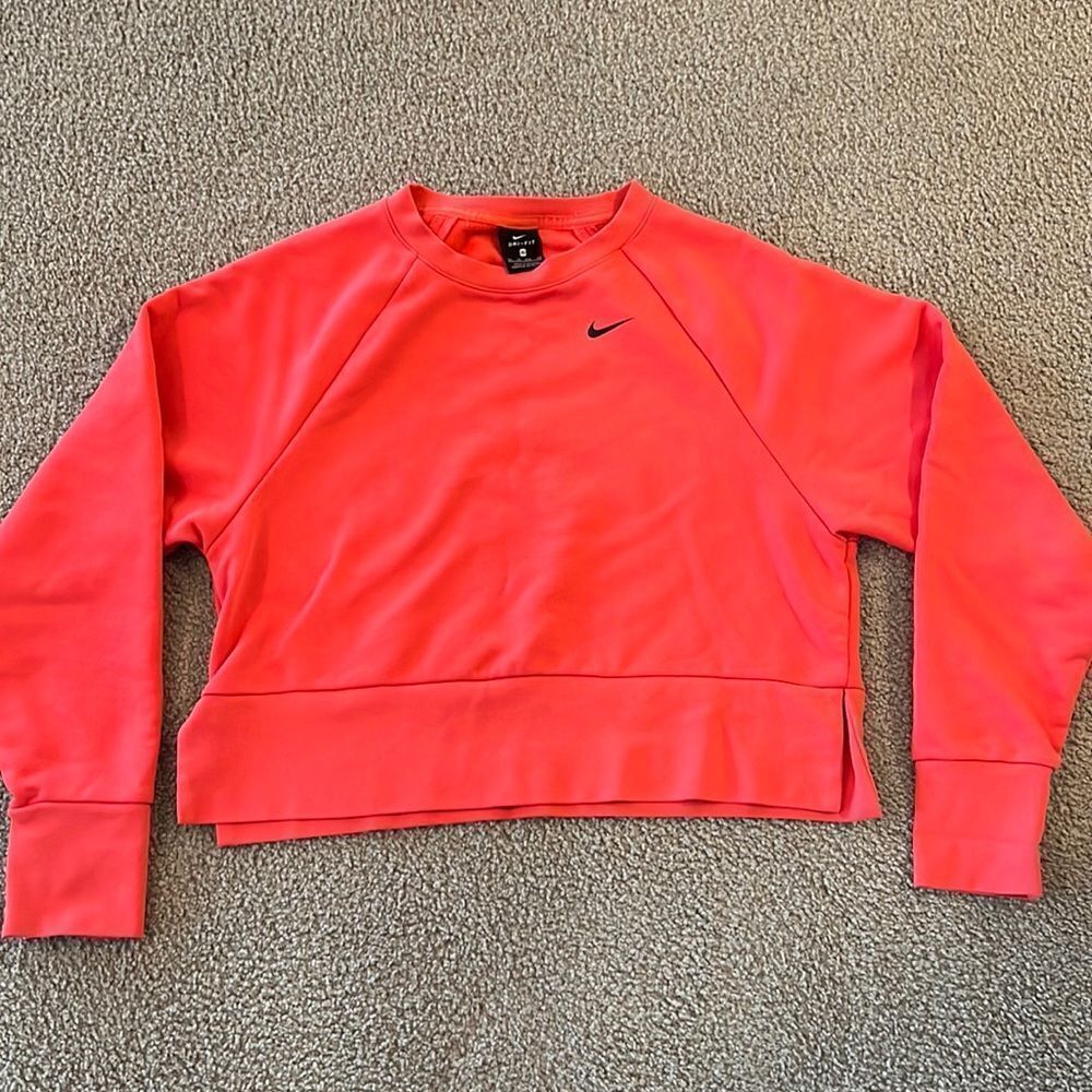 Nike dri-fit women’s top long sleeve size XS